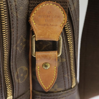 Louis Vuitton Reporter - Brandsamsara