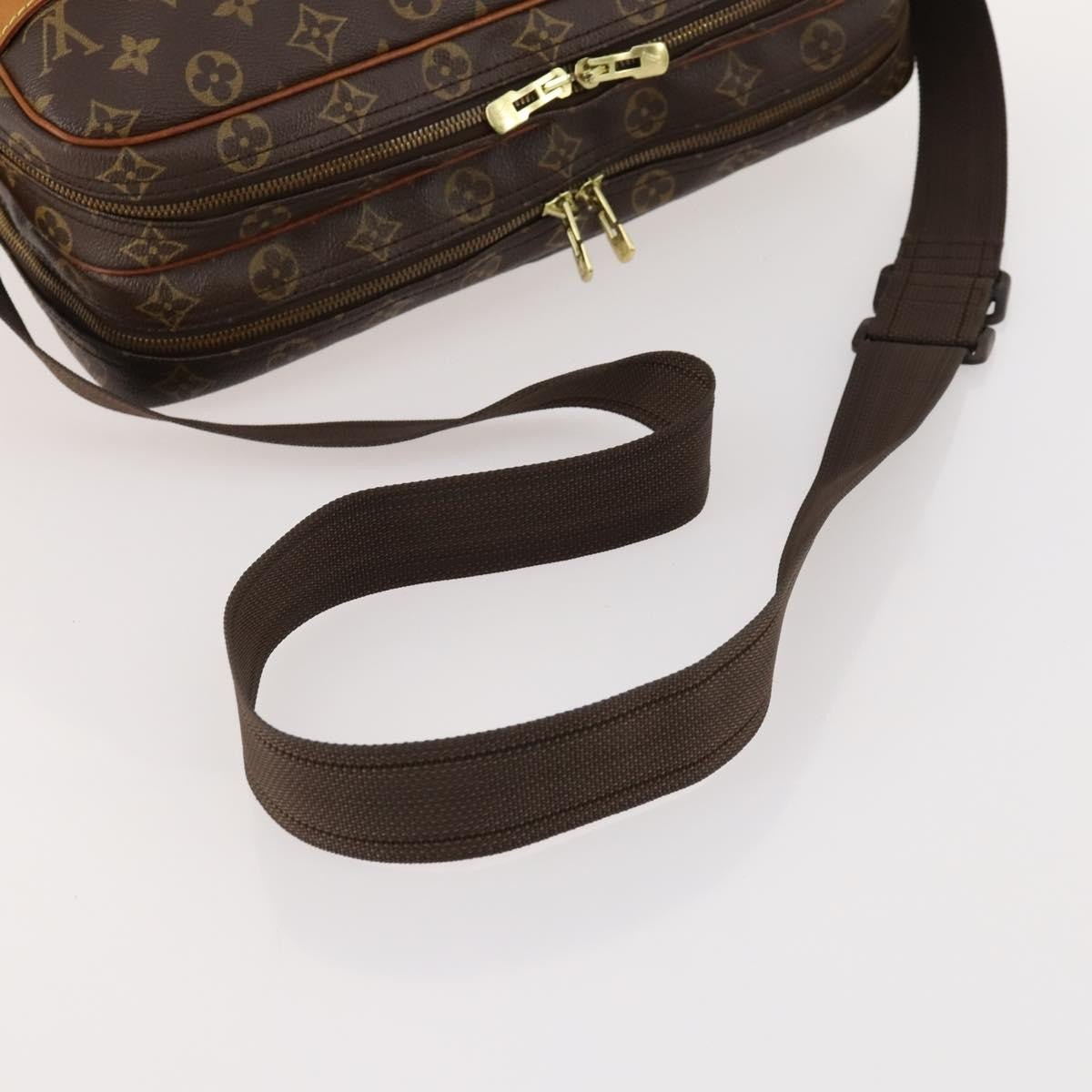 Louis Vuitton Reporter Bag - Brandsamsara