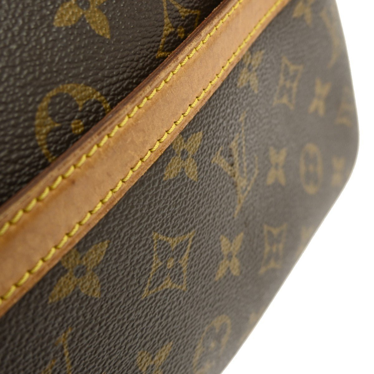 Louis Vuitton Reporter Bag - Brandsamsara