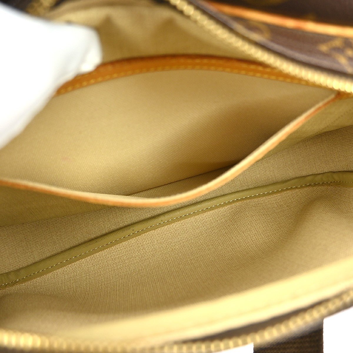 Louis Vuitton Reporter Bag - Brandsamsara