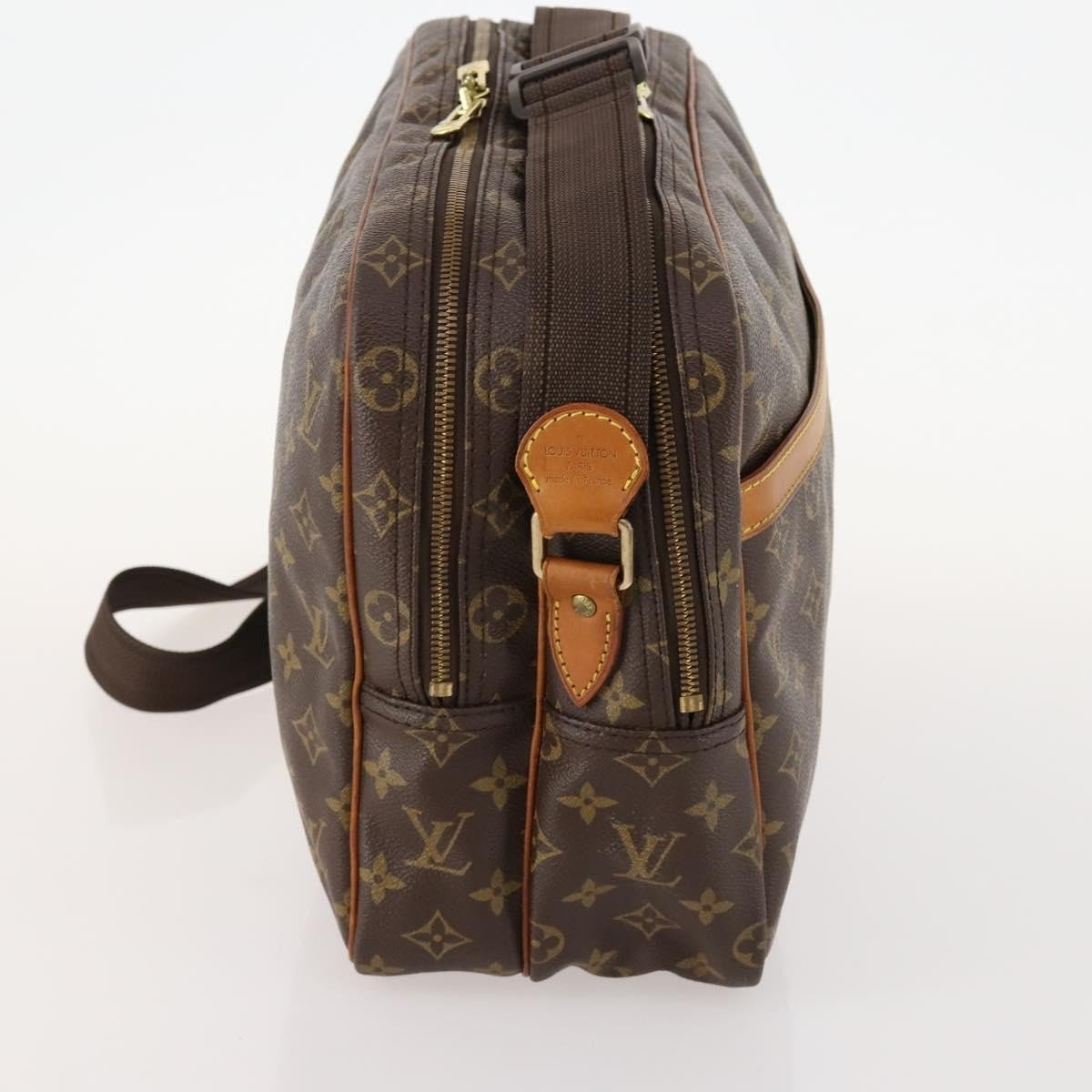 Louis Vuitton Reporter Bag - Brandsamsara