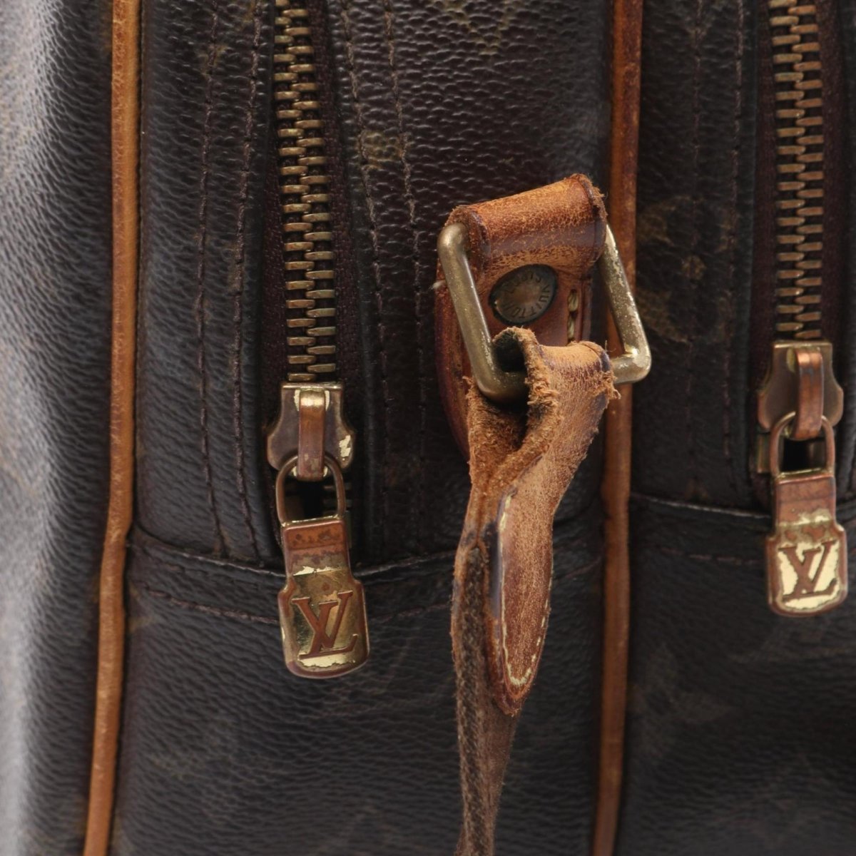 Louis Vuitton Reporter pm - Brandsamsara
