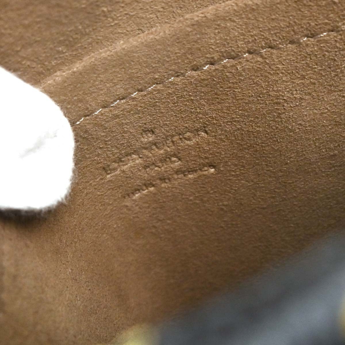 Louis Vuitton Rift Handbag - Brandsamsara