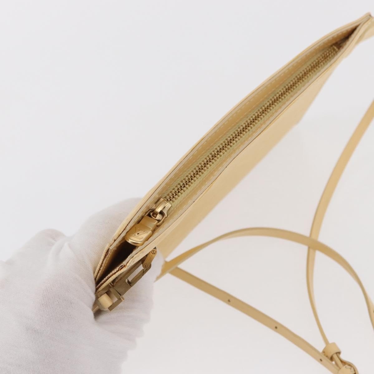 Louis Vuitton Rochelle Waist Bag - Brandsamsara