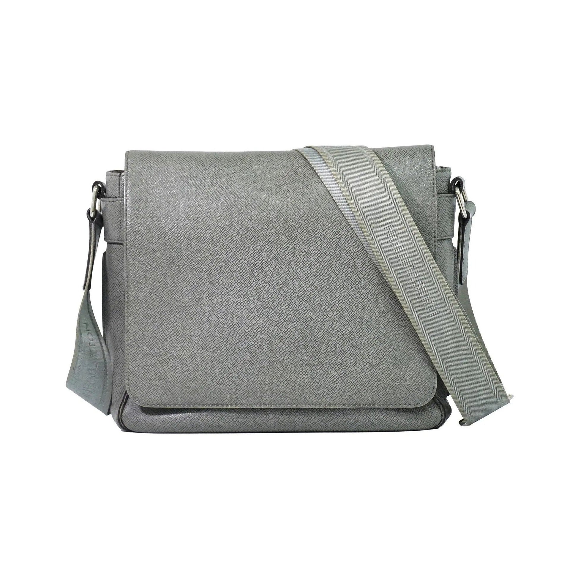Louis Vuitton Roman Taiga Leather, Gray, Leather, Shoulder Bag