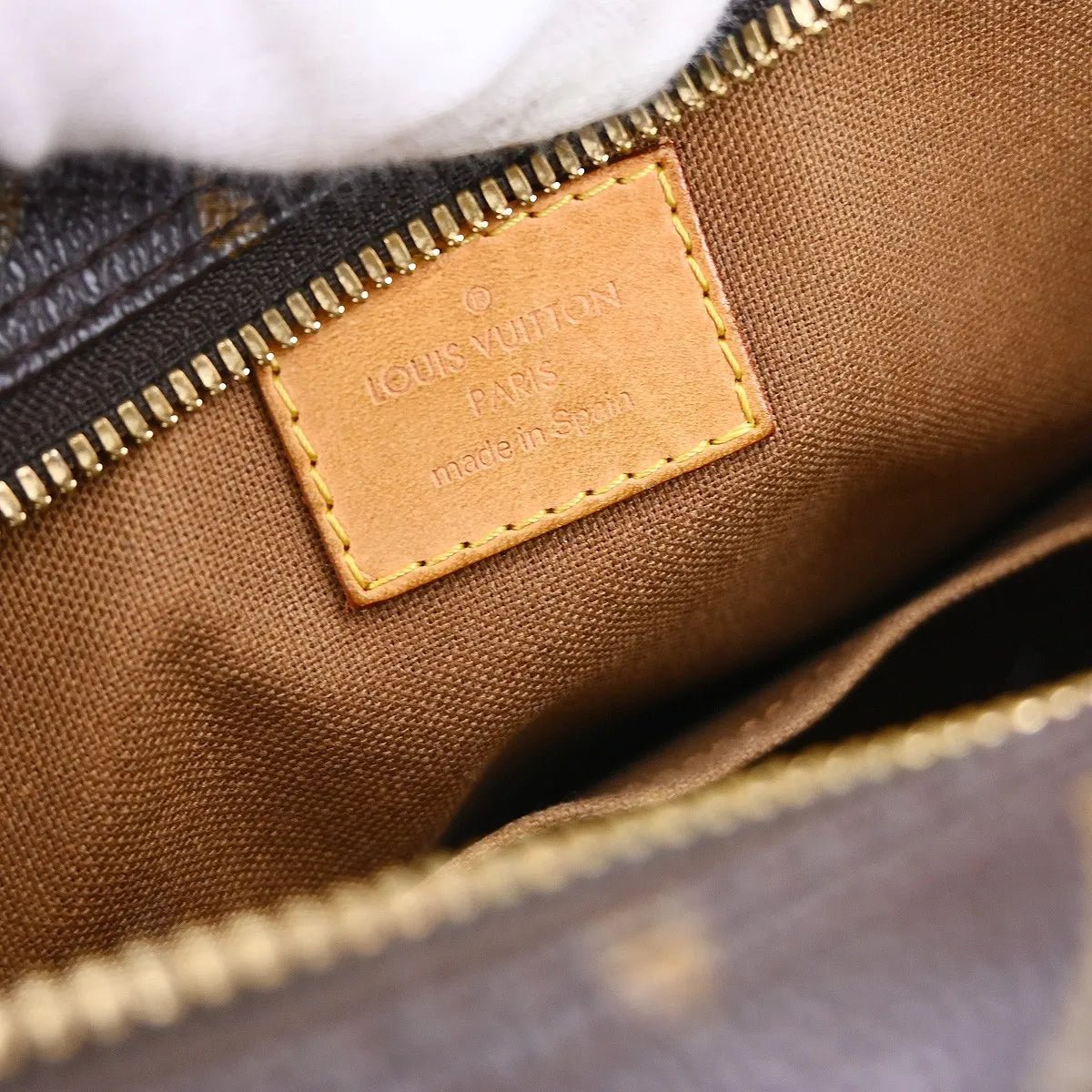 Louis Vuitton Sac Bosphore - Brandsamsara