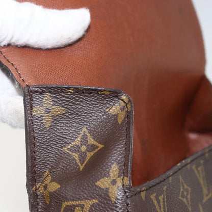 Louis Vuitton Saint Cloud Handbag - Brandsamsara