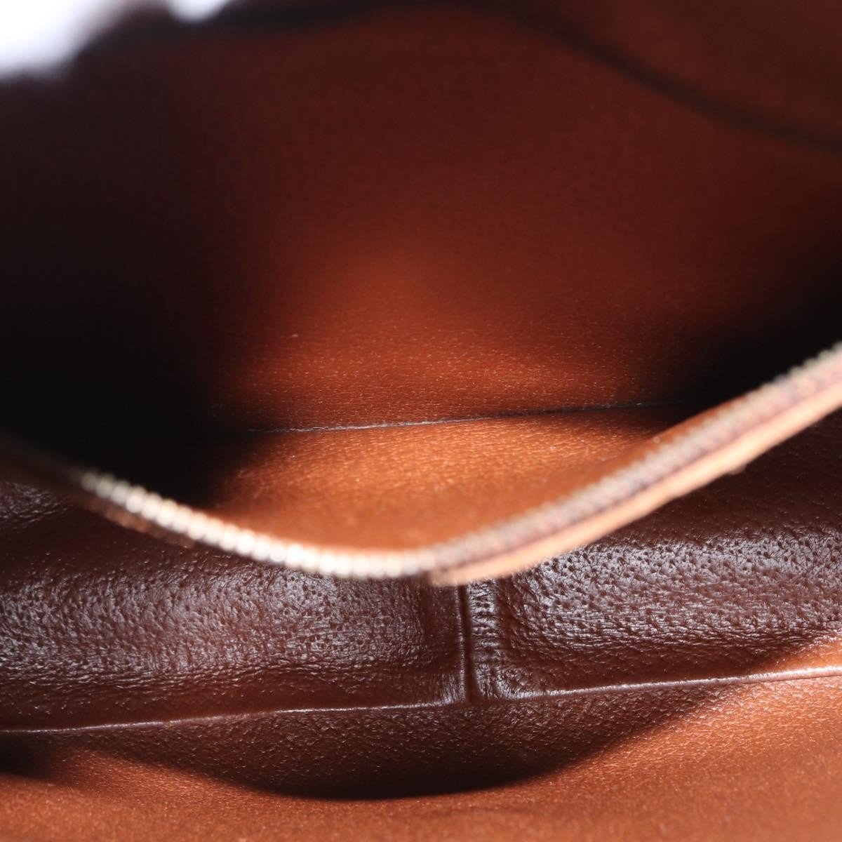Louis Vuitton Saint Cloud Handbag - Brandsamsara