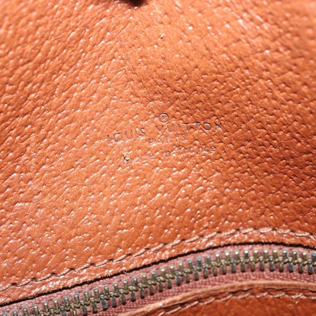 Louis Vuitton Saint Cloud Handbag - Brandsamsara