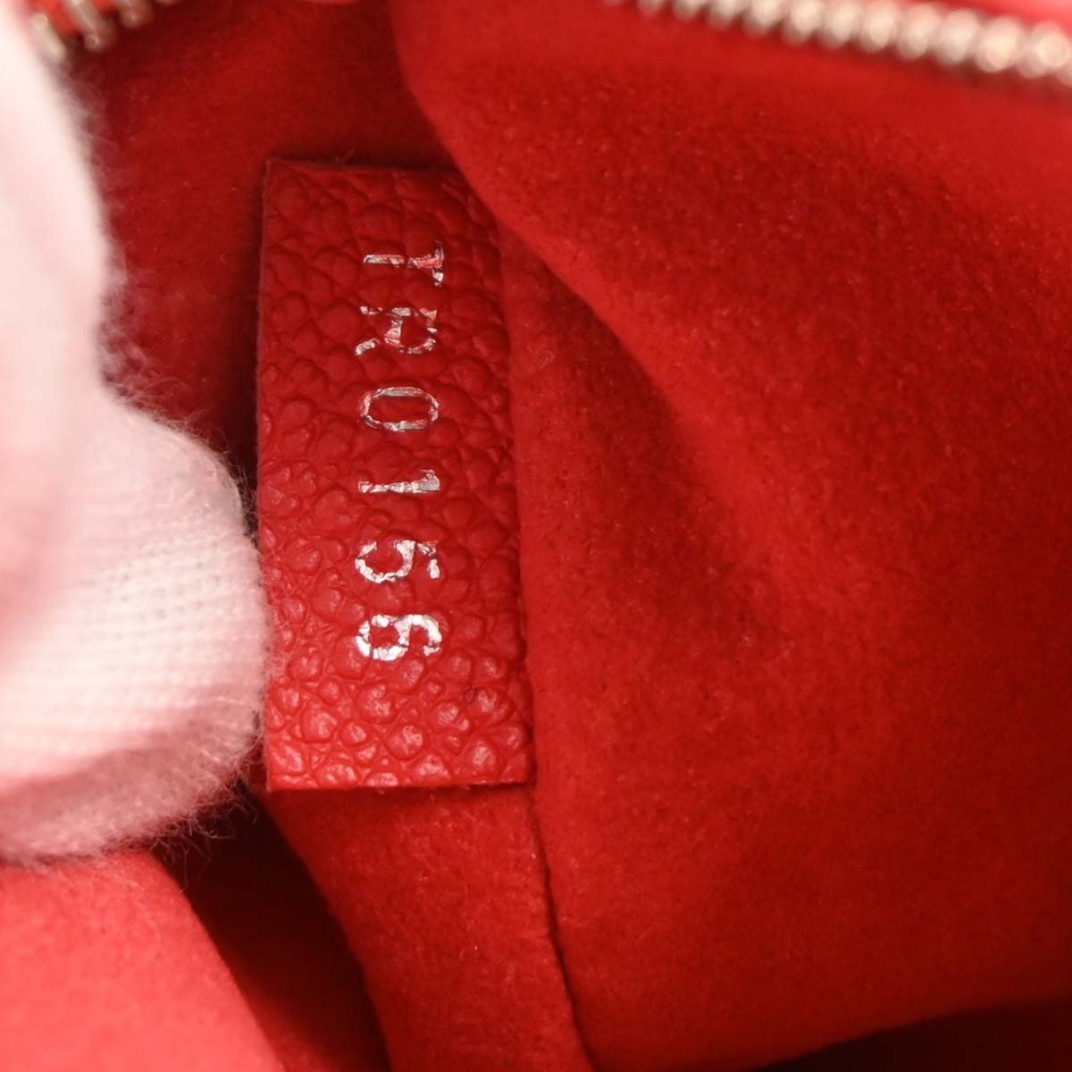 Louis Vuitton Saint Germain Handbag - Brandsamsara