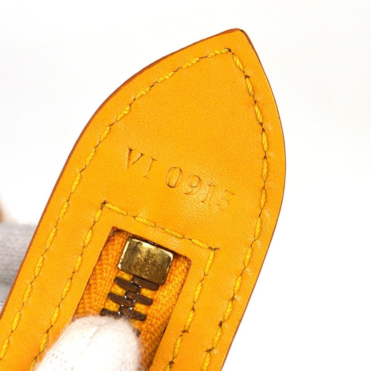 Louis Vuitton Saint Jacques - Brandsamsara