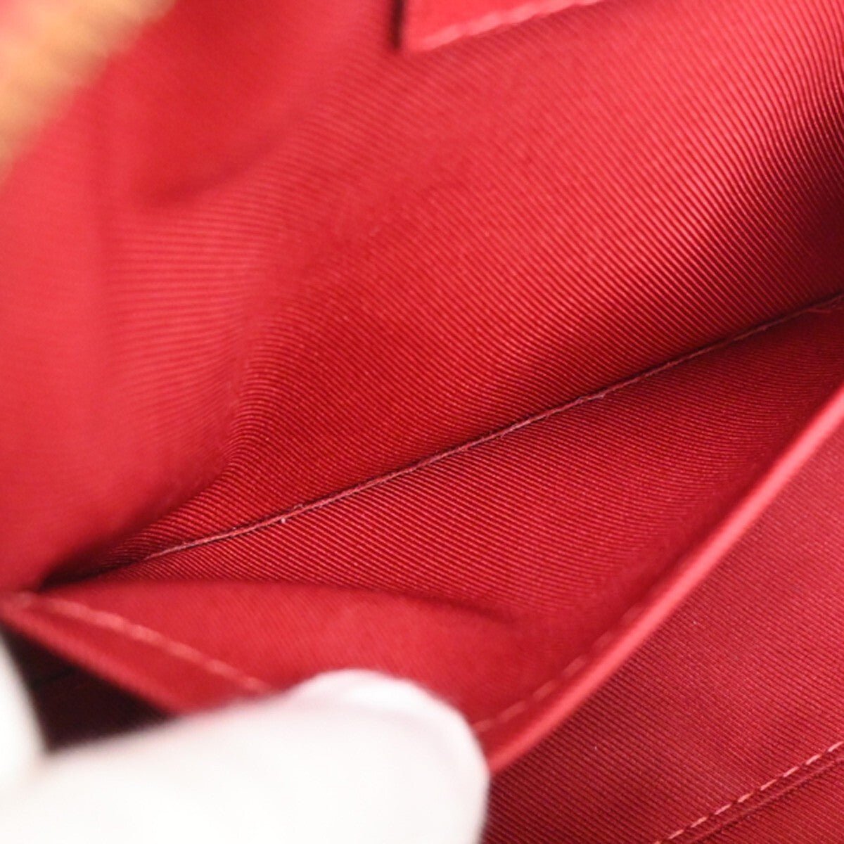 Louis Vuitton Saintonge Handbag - Brandsamsara