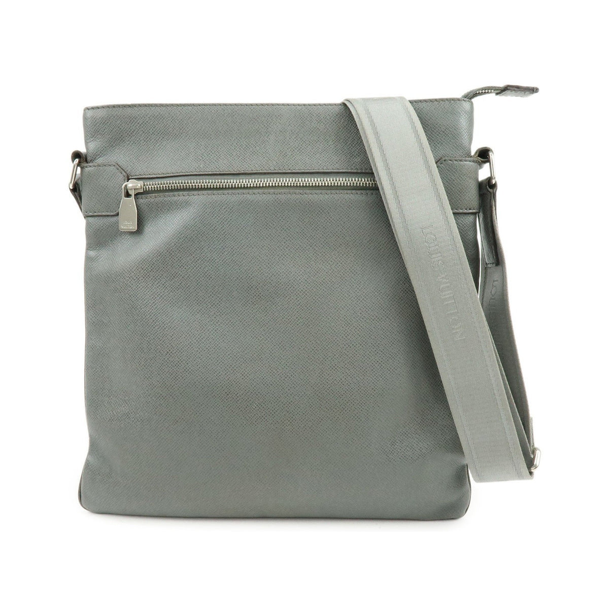 Louis Vuitton Sasha Taiga Leather, Gray, Leather, Handbag