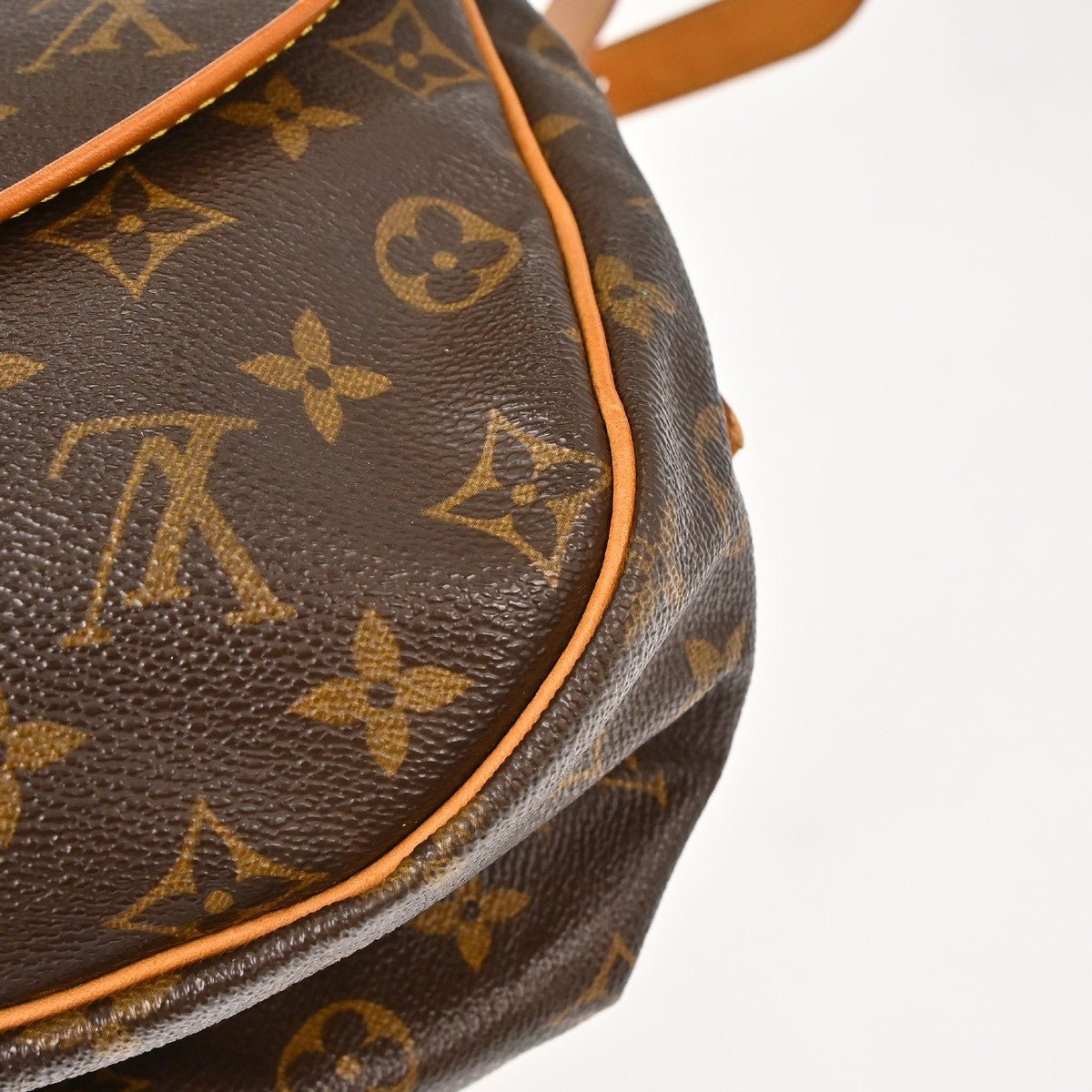 Louis Vuitton Saumur - Brandsamsara