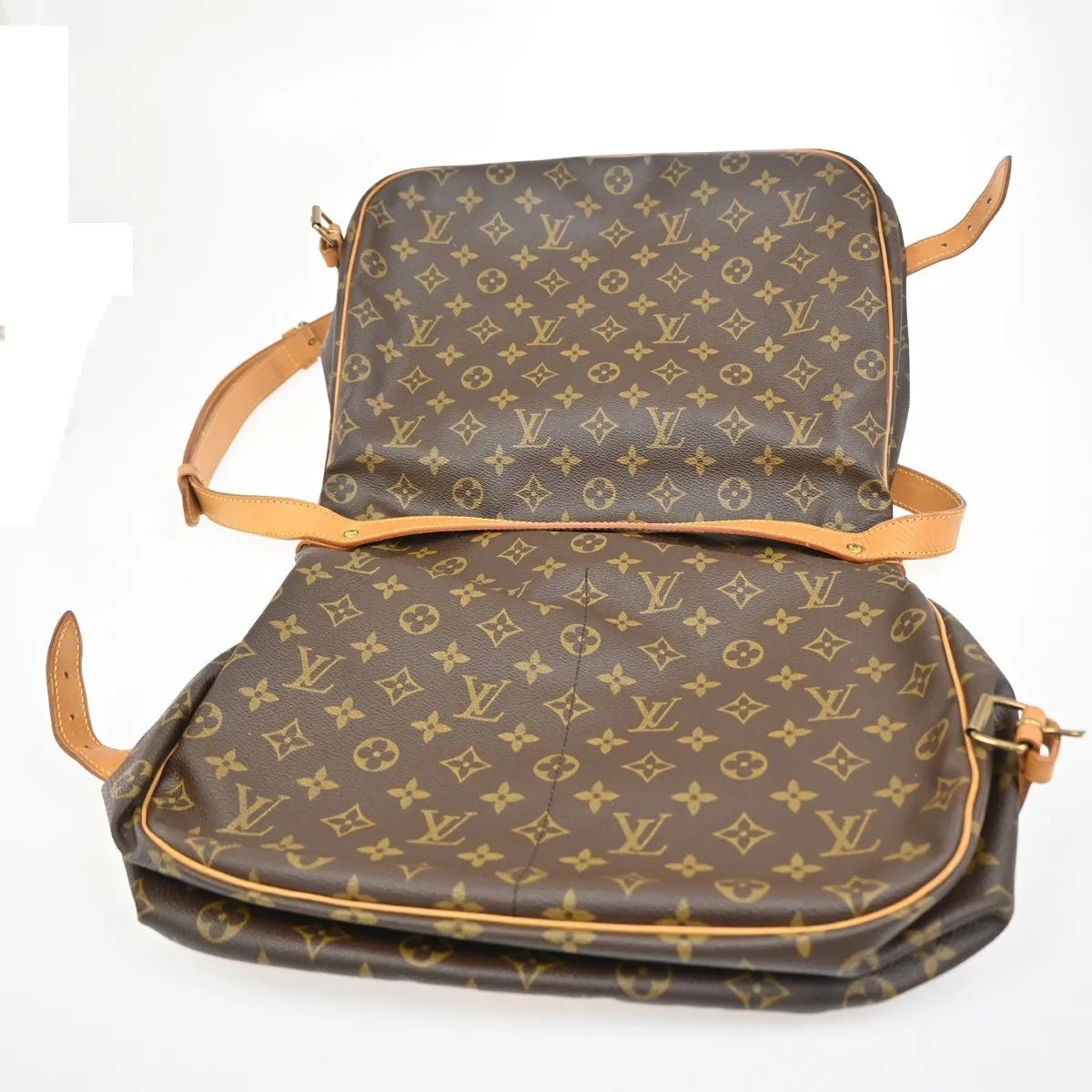 Louis Vuitton Saumur - Brandsamsara