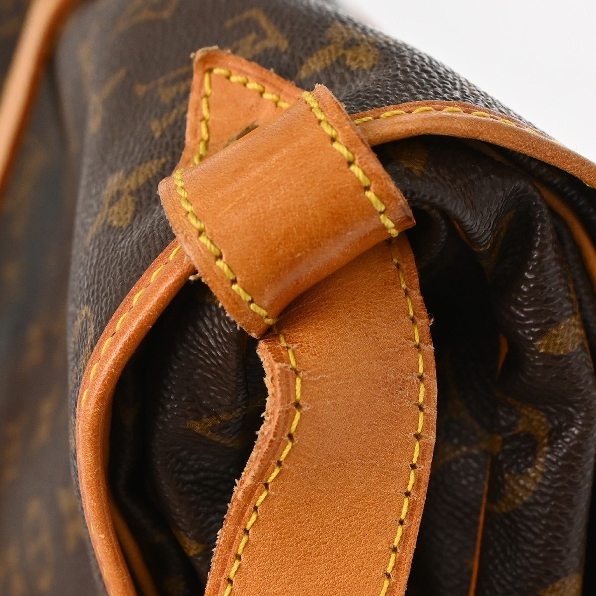 Louis Vuitton Saumur - Brandsamsara
