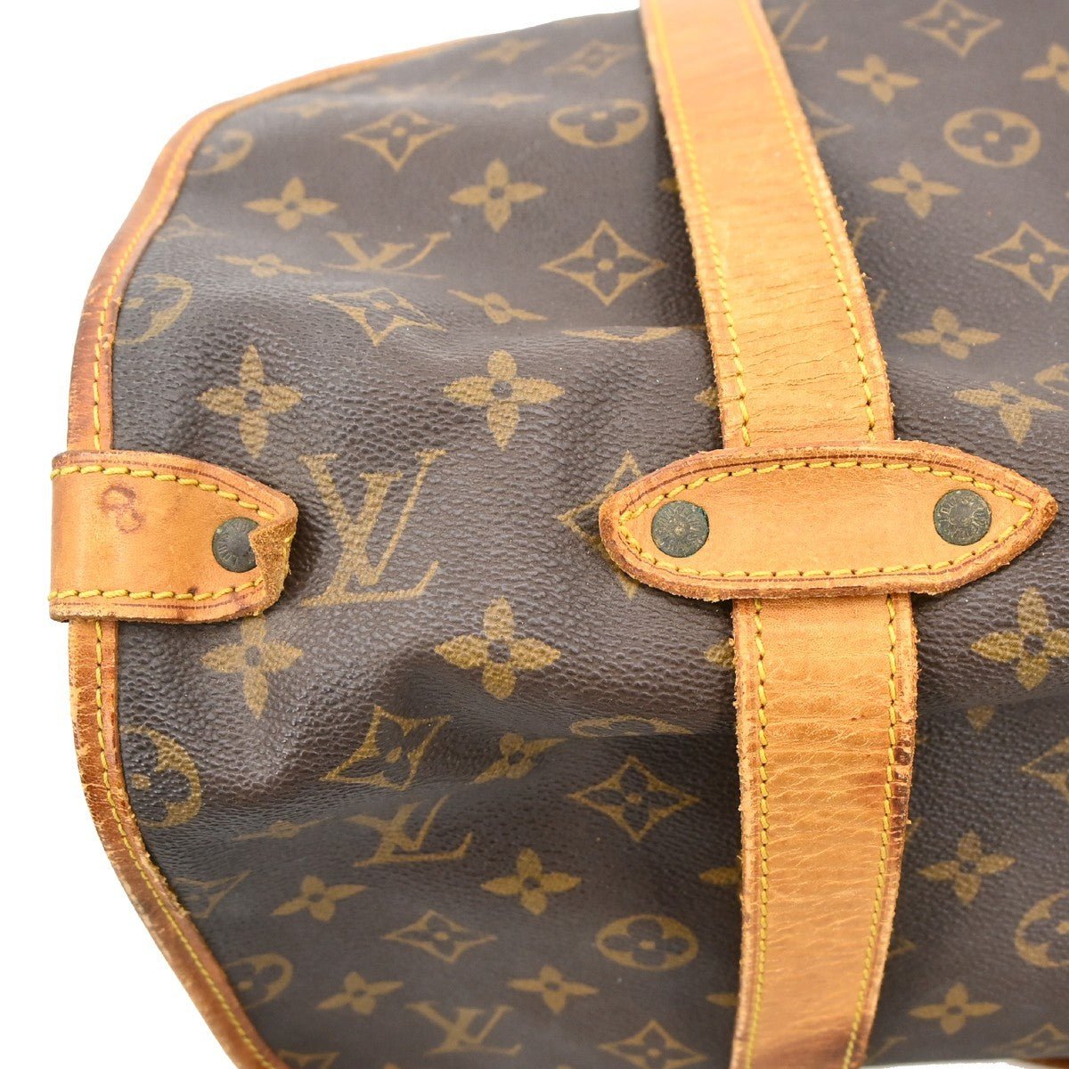 Louis Vuitton Saumur - Brandsamsara