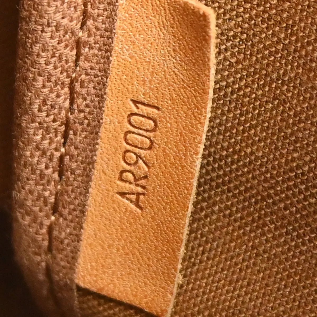 Louis Vuitton Saumur - Brandsamsara