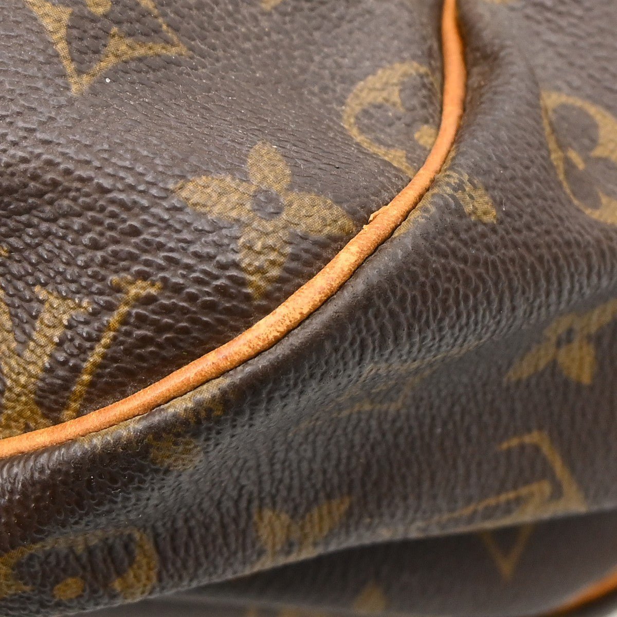 Louis Vuitton Saumur - Brandsamsara