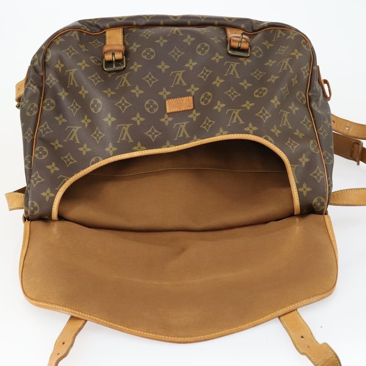Louis Vuitton Saumur Handbag - Brandsamsara