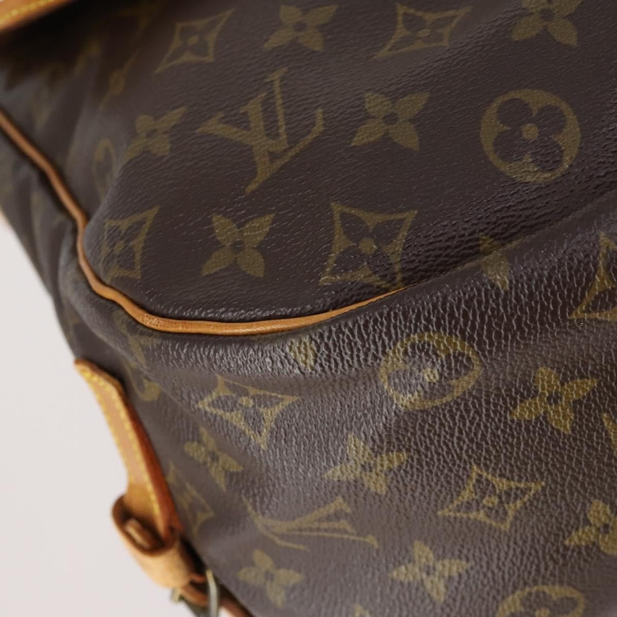 Louis Vuitton Saumur Handbag - Brandsamsara