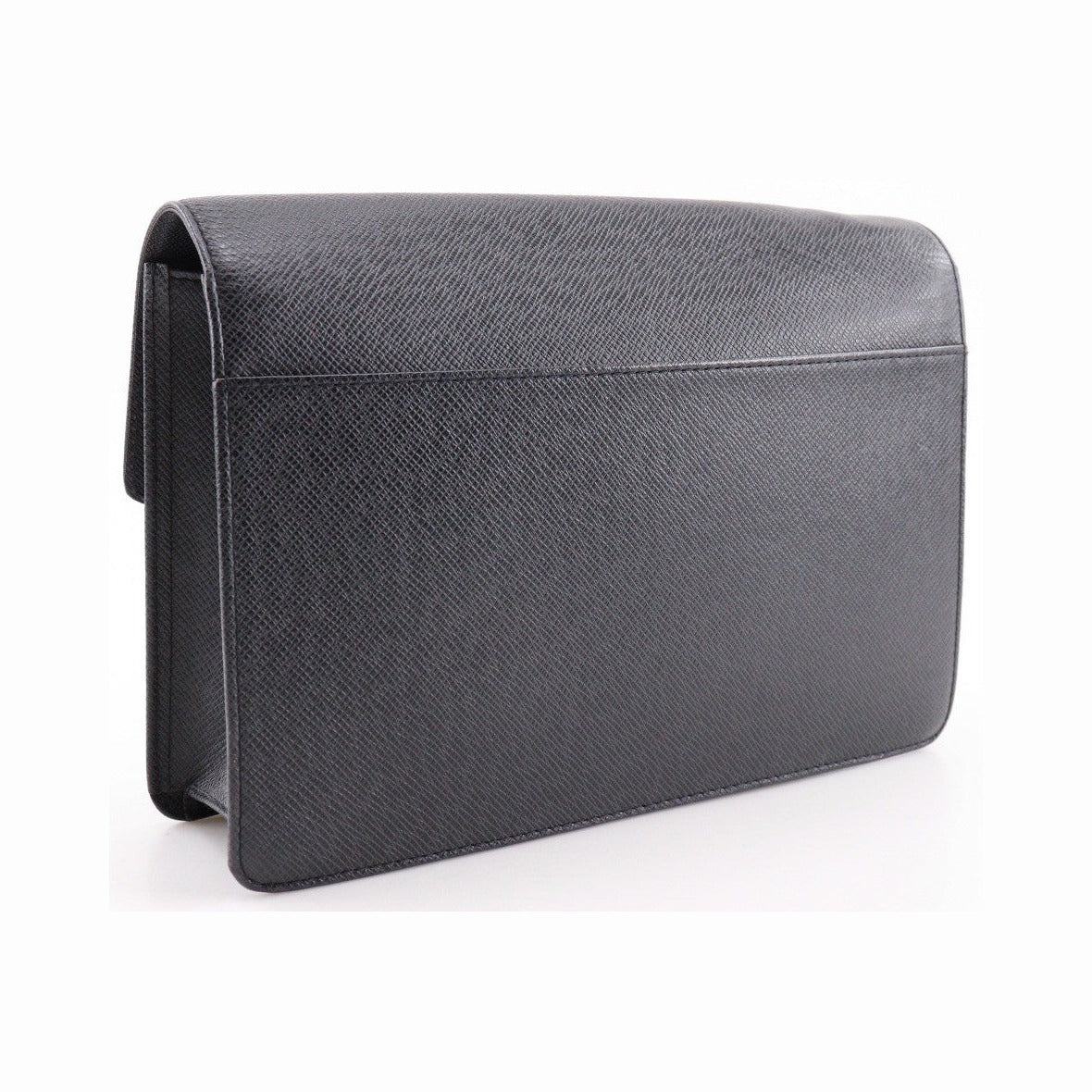 Louis Vuitton Selenga Pochette Taiga Leather, Black, Leather, Clutch
