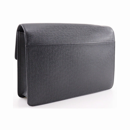 Louis Vuitton Selenga Pochette Taiga Leather, Black, Leather, Clutch