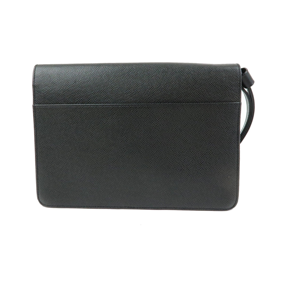 Louis Vuitton Selenga Pochette Taiga Leather, Black, Leather, Clutch