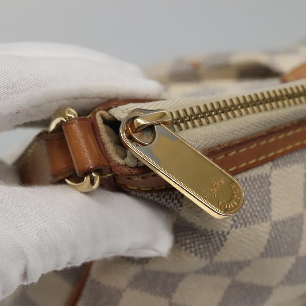 Louis Vuitton Siracusa Handbag - Brandsamsara