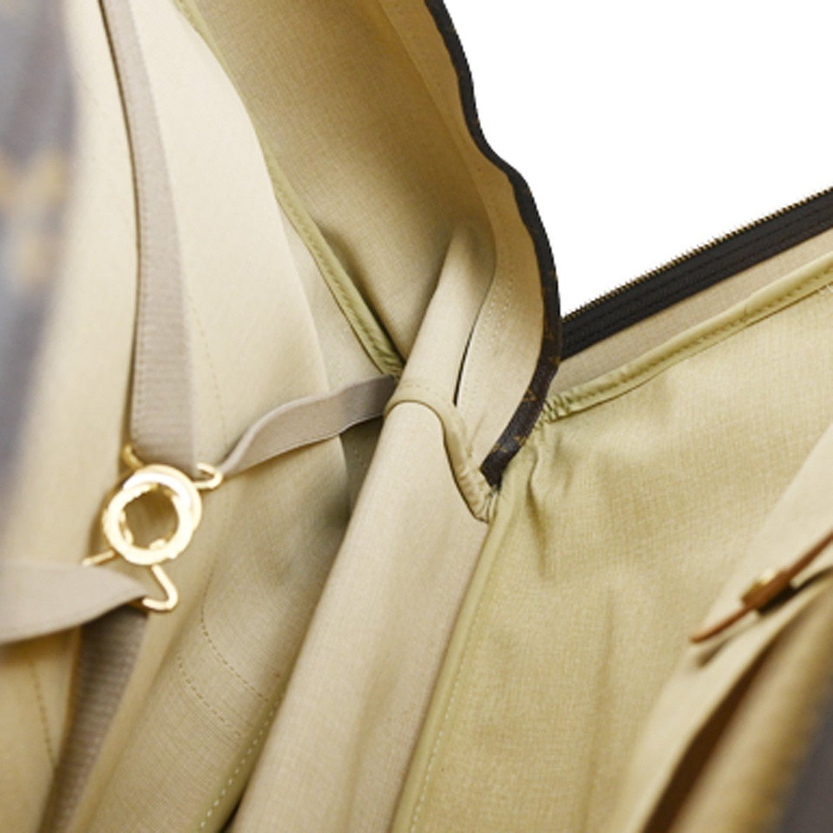 Louis Vuitton Sirius Handbag - Brandsamsara