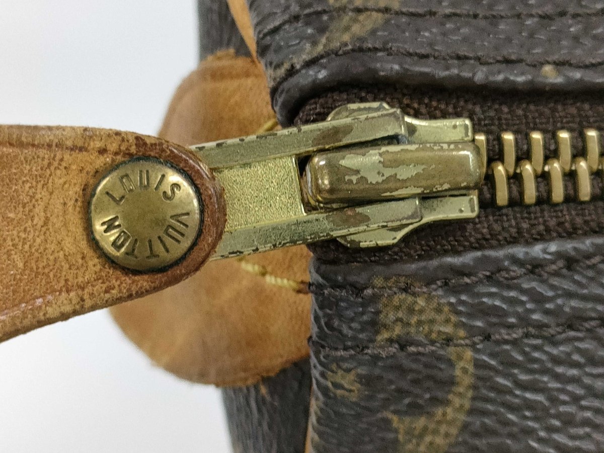 Louis Vuitton Speedy Handbag - Brandsamsara