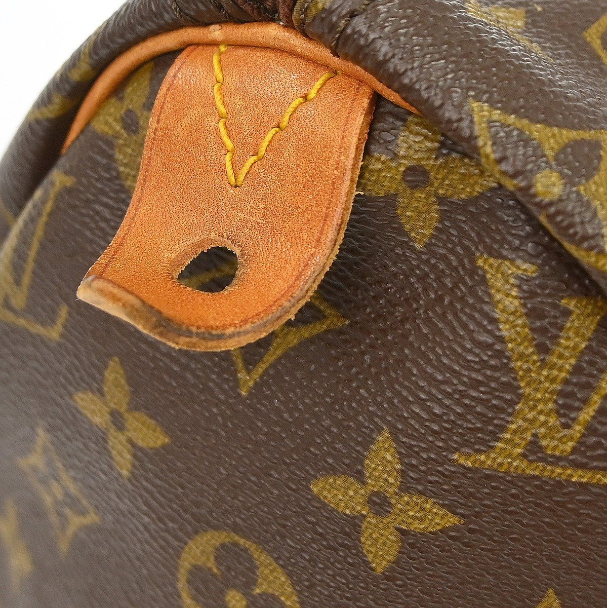 Louis Vuitton Speedy Handbag - Brandsamsara