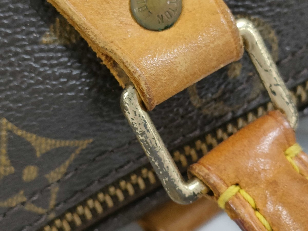 Louis Vuitton Speedy Handbag - Brandsamsara