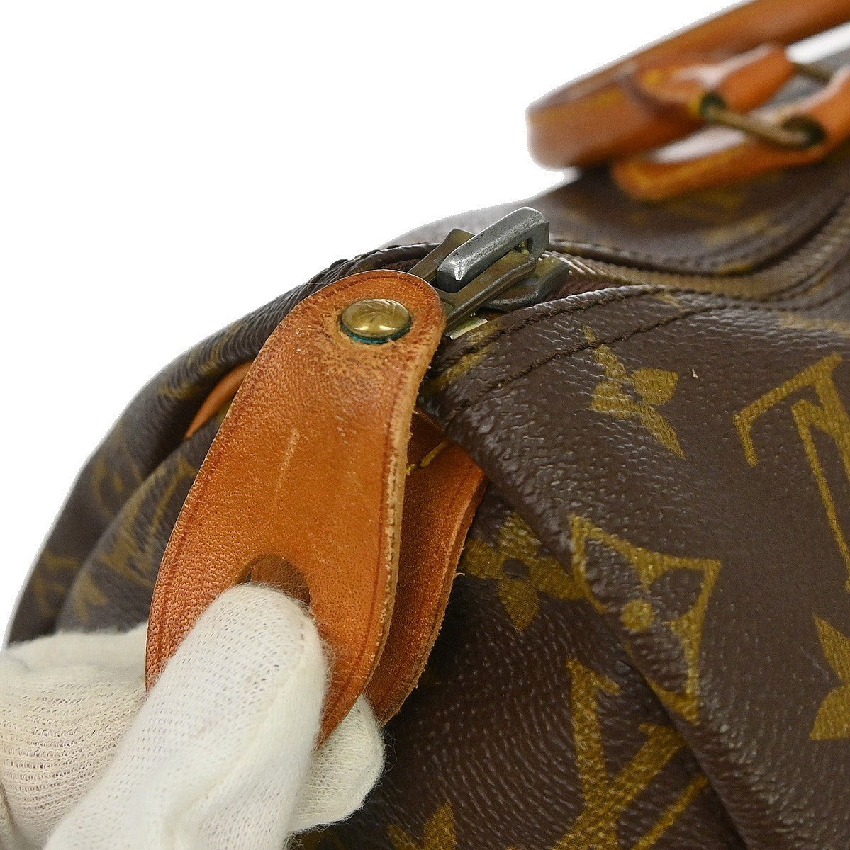 Louis Vuitton Speedy Handbag - Brandsamsara