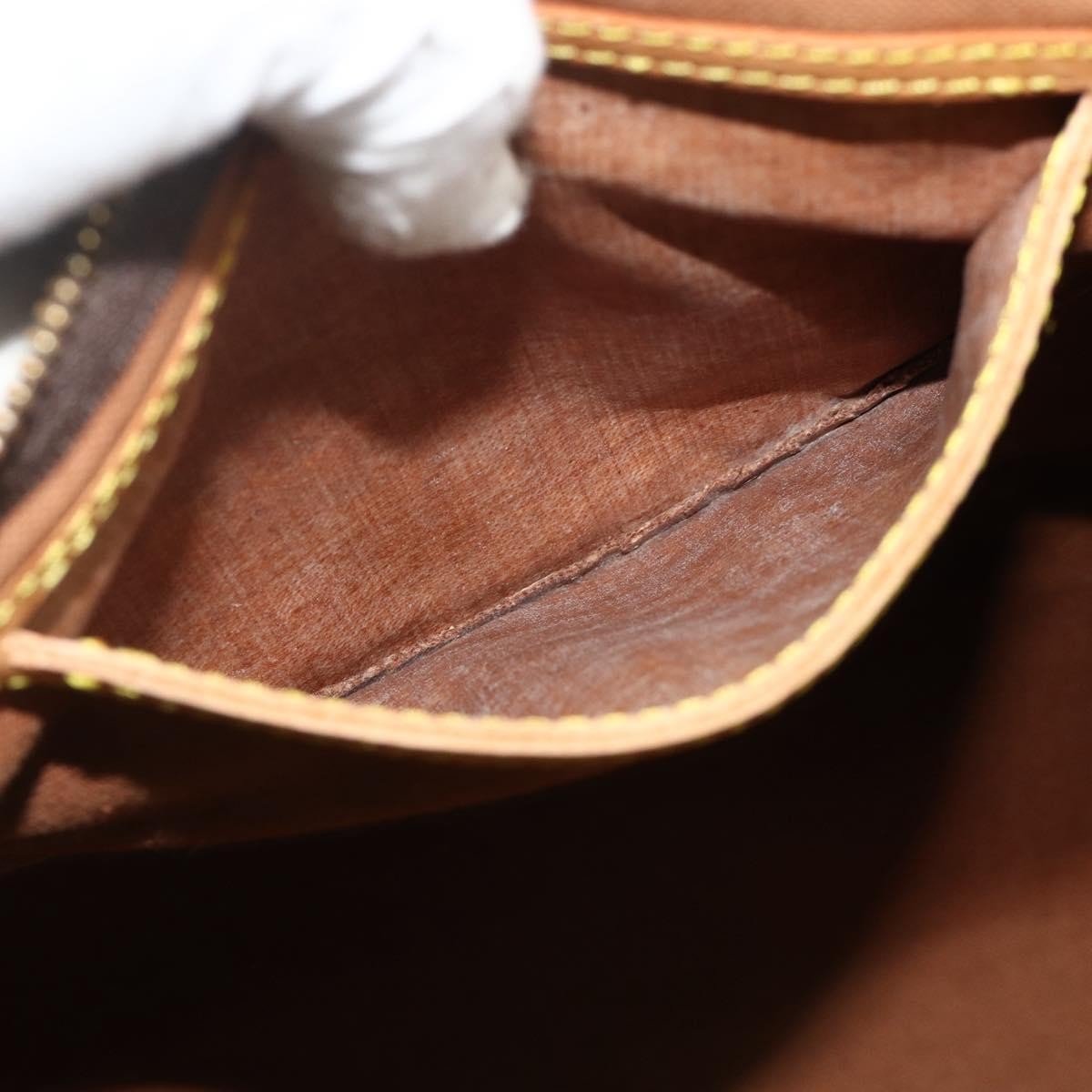 Louis Vuitton Speedy Handbag - Brandsamsara