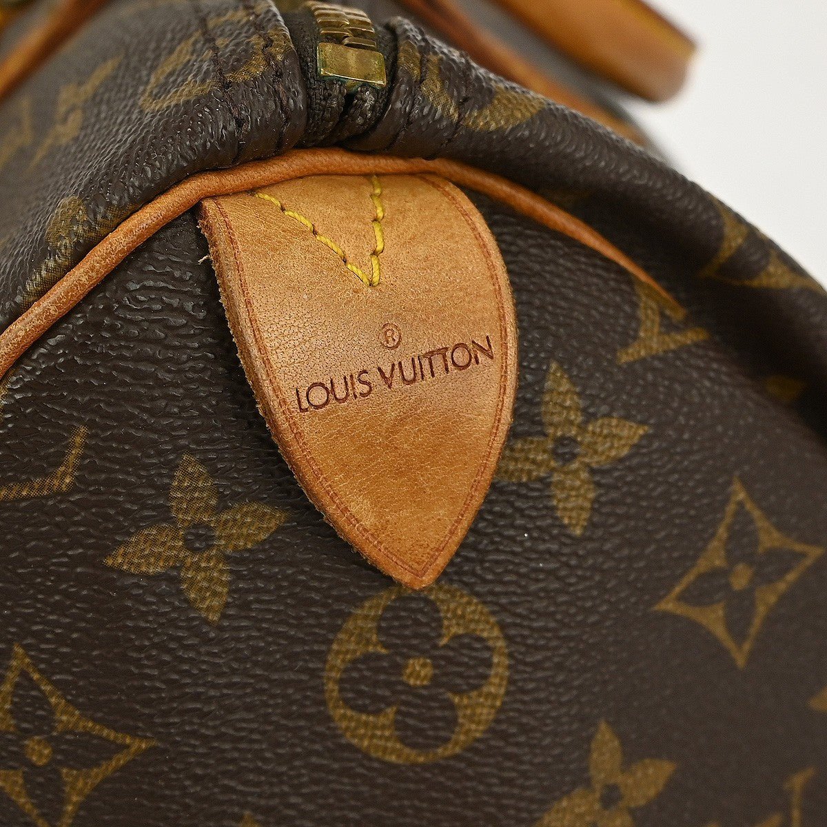 Louis Vuitton Speedy Handbag - Brandsamsara