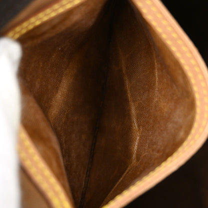 Louis Vuitton Speedy Handbag - Brandsamsara