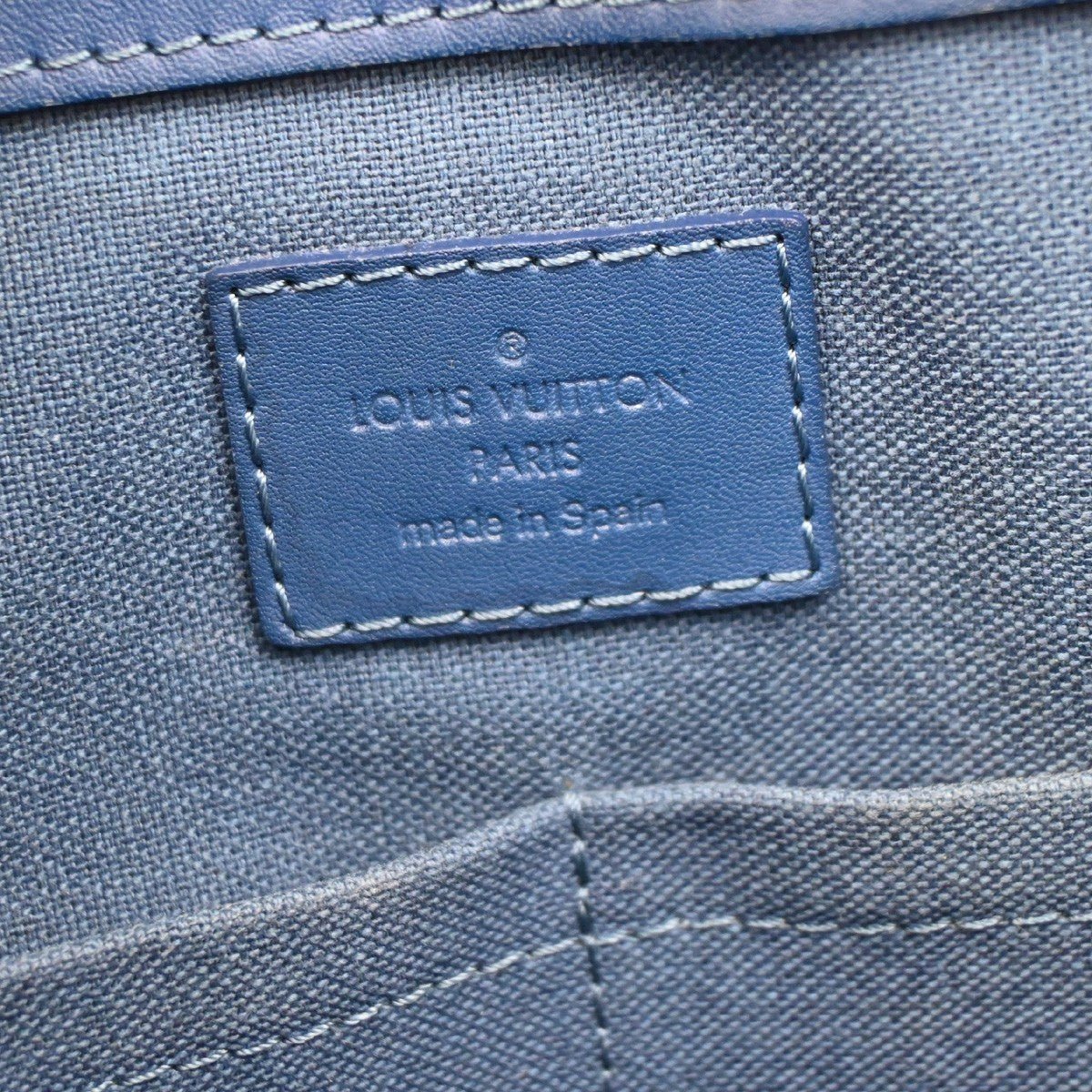 Louis Vuitton Tadao Handbag - Brandsamsara