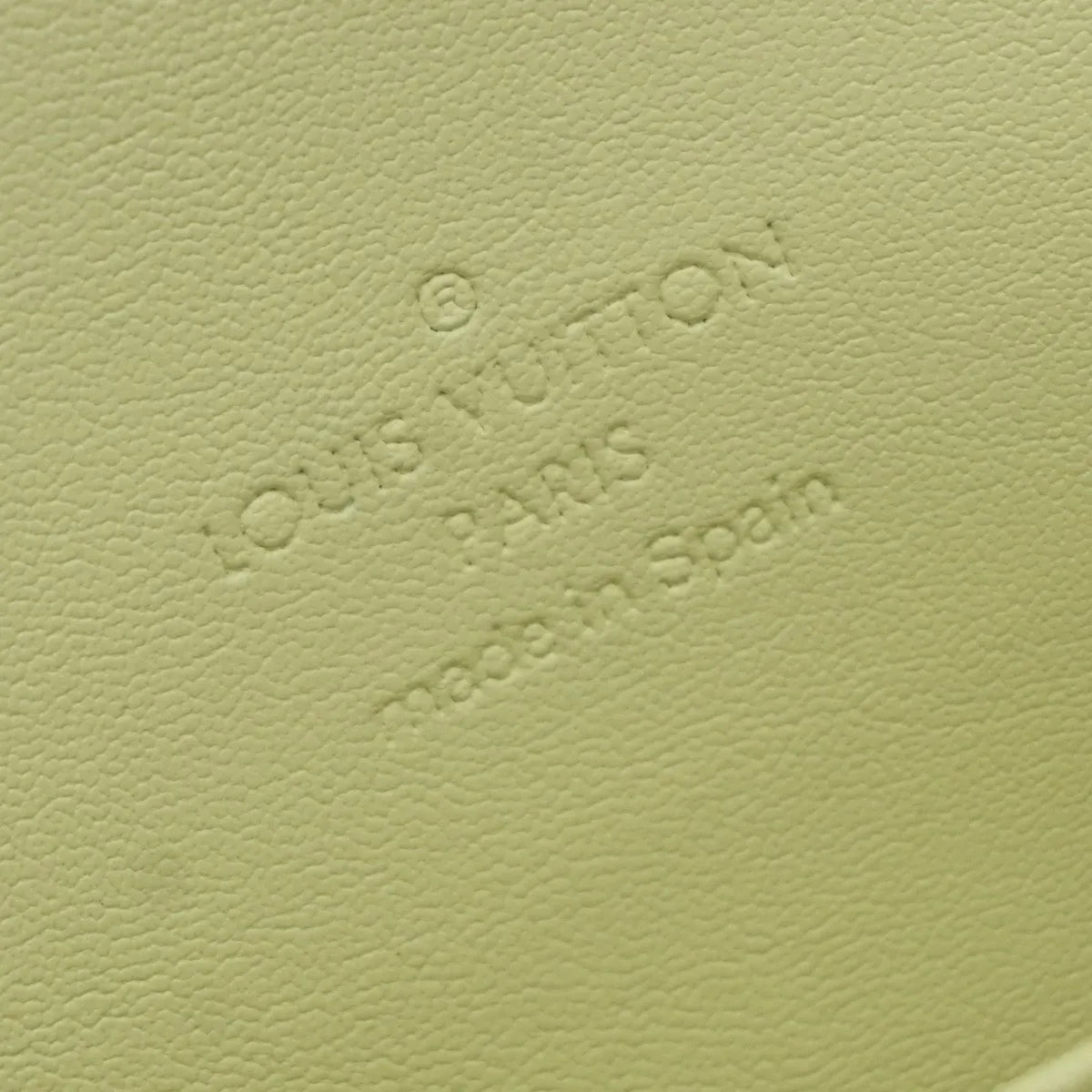Louis Vuitton Thompson Street - Brandsamsara