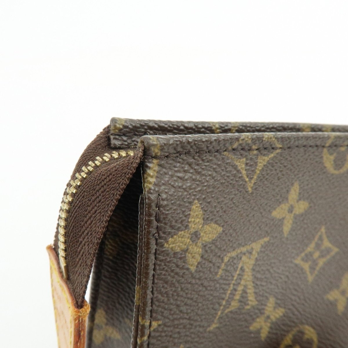 Louis Vuitton Toiletry Pouch - Brandsamsara
