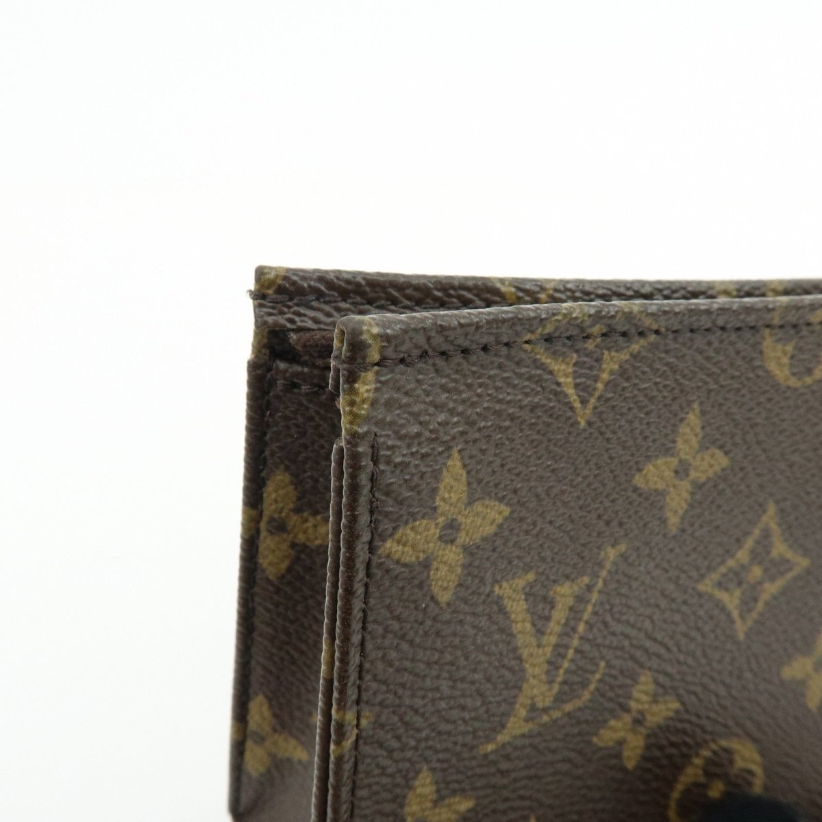 Louis Vuitton Toiletry Pouch - Brandsamsara
