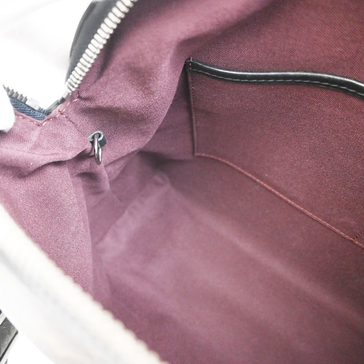 Louis Vuitton Torres Handbag - Brandsamsara