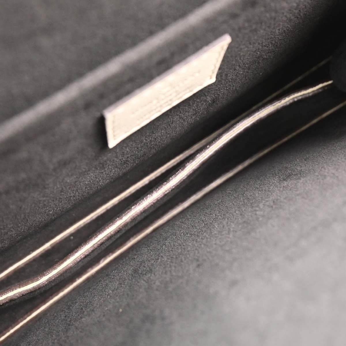 Louis Vuitton Trapeze Handbag - Brandsamsara