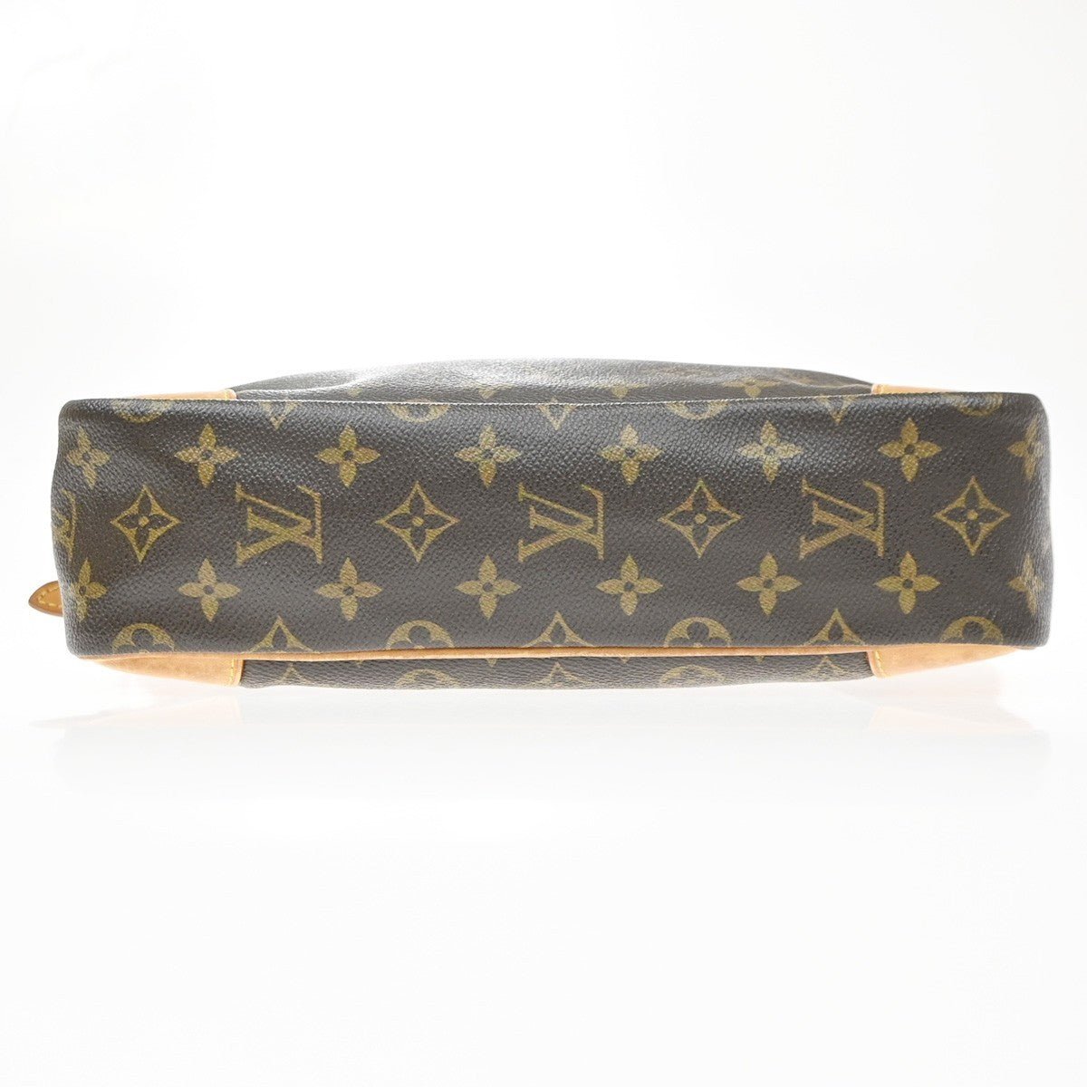Louis Vuitton Trocadero - Brandsamsara