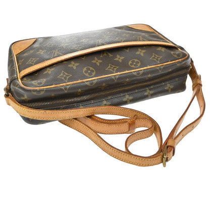 Louis Vuitton Trocadero - Brandsamsara