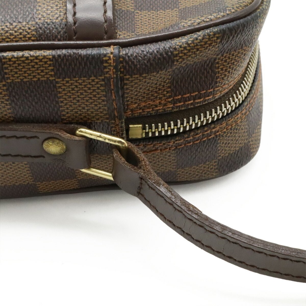 Louis Vuitton Trocadéro - Brandsamsara