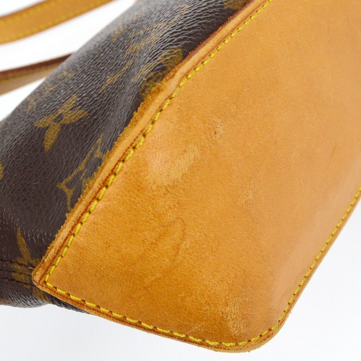 Louis Vuitton Trotteur Handbag - Brandsamsara