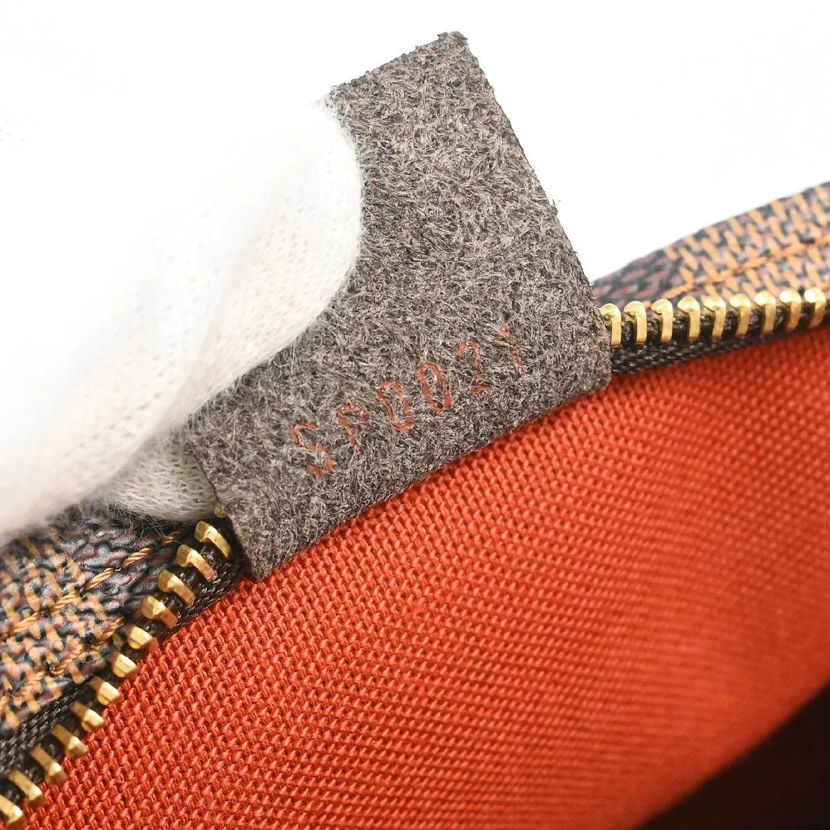 Louis Vuitton Trousse Make Up - Brandsamsara