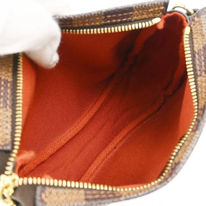 Louis Vuitton Trousse Make Up - Brandsamsara