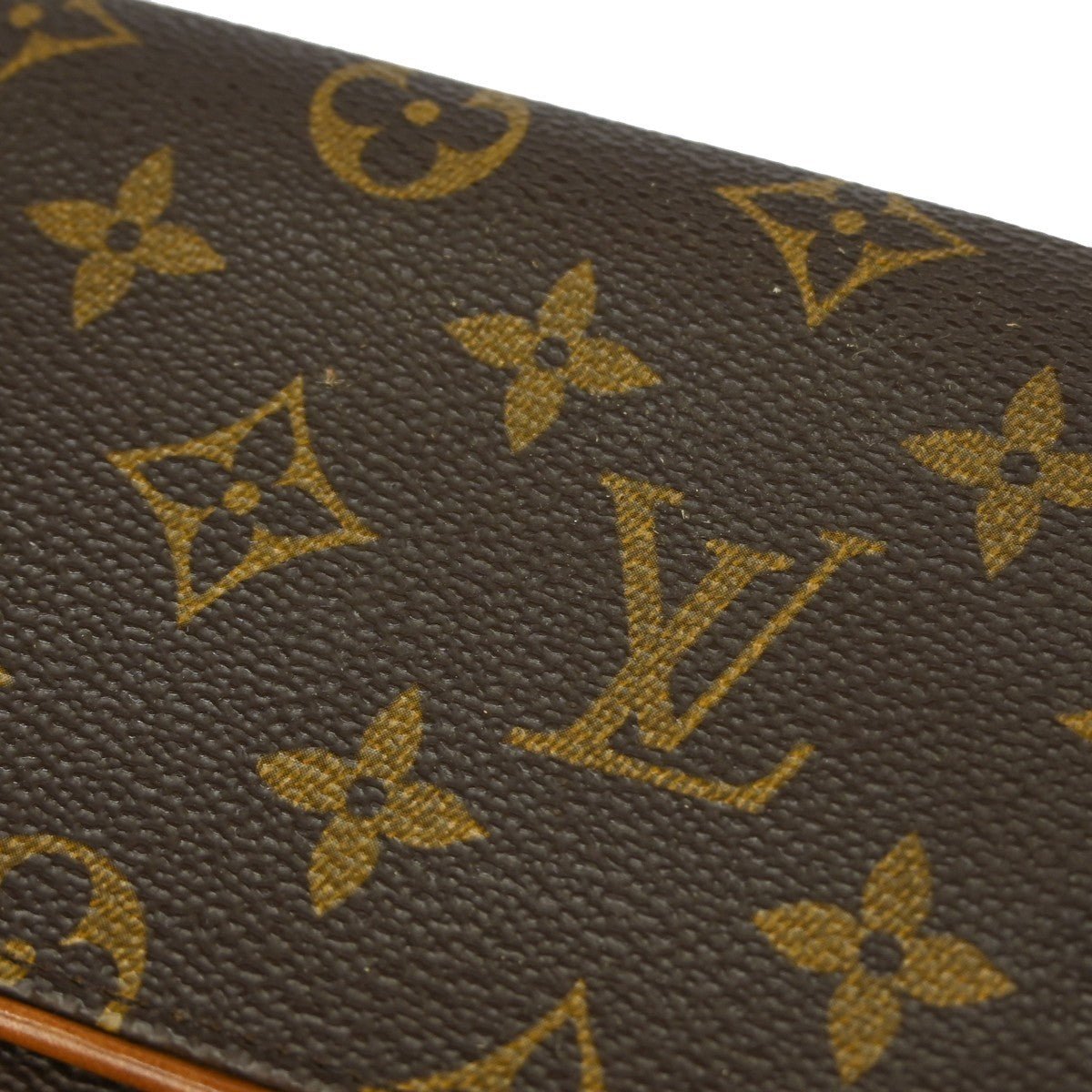 Louis Vuitton Twin Handbag - Brandsamsara